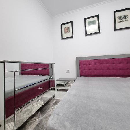 Faleza Nord Apartament De Lux Nou Pe Malul Marii Constanta Luaran gambar