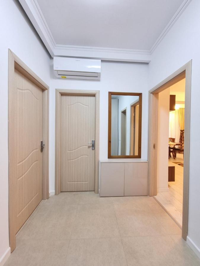 Faleza Nord Apartament De Lux Nou Pe Malul Marii Constanta Luaran gambar